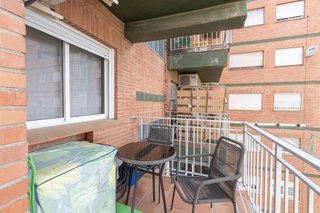 Piso en venta en Polígono Cartuja – La Paz en Granada