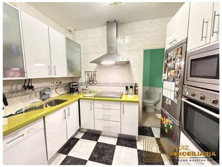 Piso en venta en La Caleta - La Viña en Cádiz