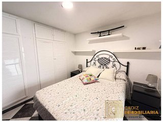Piso en venta en La Caleta - La Viña en Cádiz