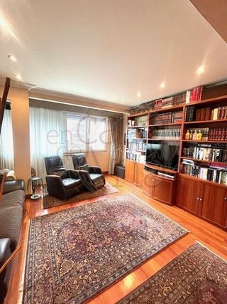 Piso en venta en San Pedro de Deusto-La Ribera en Bilbao