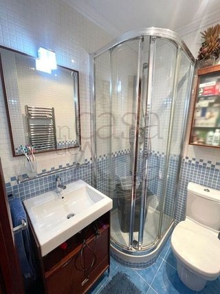 Piso en venta en San Pedro de Deusto-La Ribera en Bilbao