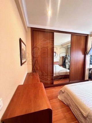 Piso en venta en San Pedro de Deusto-La Ribera en Bilbao