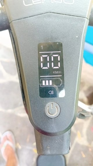 Pattino scooter elettrico
