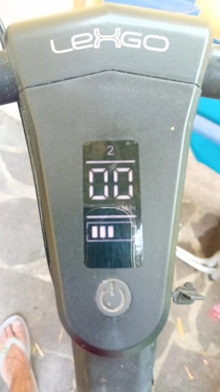 Pattino scooter elettrico