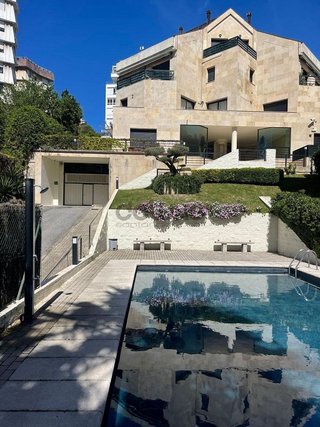Dúplex en venta en Valdenoja - La Pereda en Santander