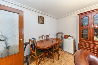 Piso en venta en El Coto en Gijón