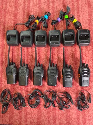 Conjunto de 6 Walkie Talkies BAOFENG