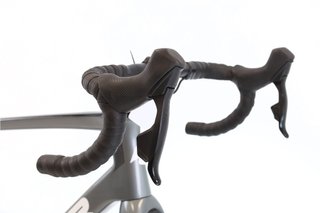 Bicicleta MMR Grand Tour 10 AXS 12V t.56 Reacondicionada