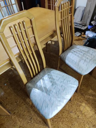 Mesa comedor extensible y 6 sillas madera