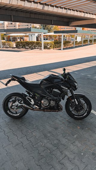 Kawasaki Z800 Negra A 113CV