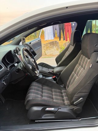 Volkswagen Golf 2012