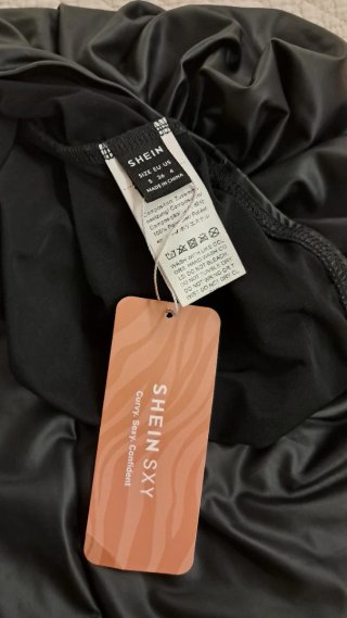 Vestito Shein nero effetto pelle