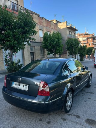 Volkswagen Passat 2003