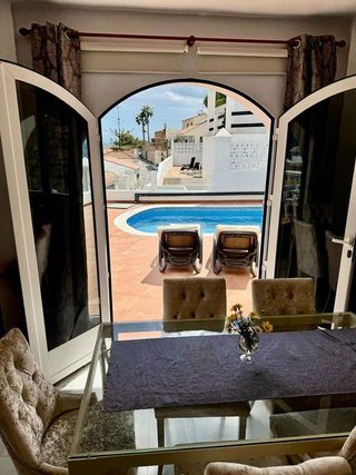 Chalet en venta en Velilla-Taramay en Almuñécar