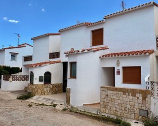Casa adosada en venta en Les Marines/Las Marinas en Dénia