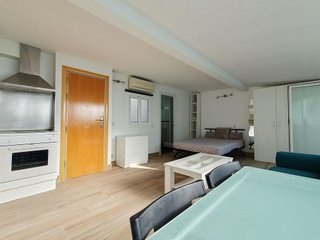 Estudio en alquiler en El Camp d'en Grassot i Gràcia Nova en Barcelona