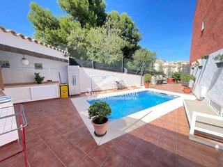 Casa adosada en venta en Zona Norte en Estepona