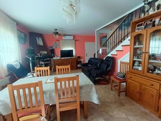 Casa adosada en venta en Creixell