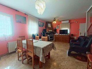 Casa adosada en venta en Creixell