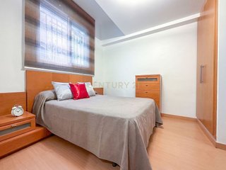 Casa adosada en venta en Montigalà -Sant Crist en Badalona
