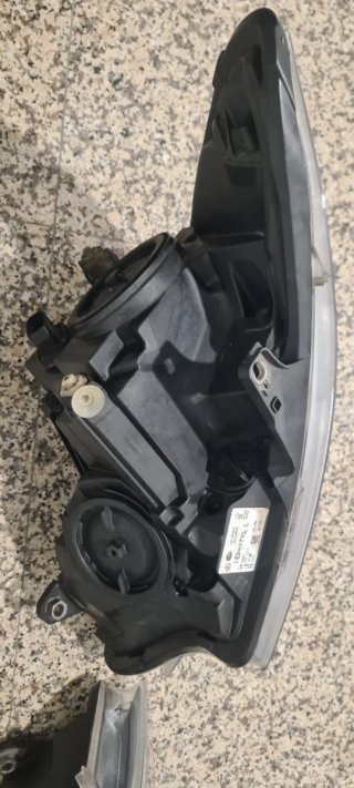 Faros Mercedes Benz Vito W447