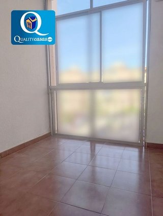 Piso en venta en Virgen del Remedio en Alicante