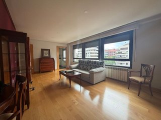 Piso en venta en Cascajos - Piqueras en Logroño