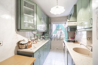Piso en venta en Milán - Pumarín - Teatinos en Oviedo
