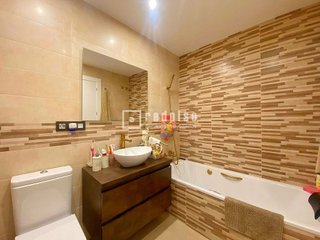 Piso en venta en Residencial Jardín Botánico en Málaga