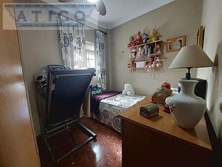 Piso en venta en Cruz Roja en Sevilla