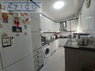 Piso en venta en Cruz Roja en Sevilla