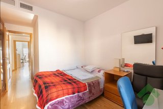 Piso en venta en Campus de la Salud en Granada