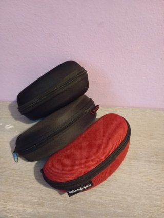 3 Fundas para Gafas (Negro, Rojo, Amarillo)