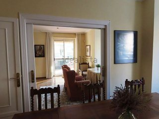 Piso en venta en Los Remedios en Sevilla