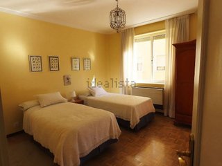 Piso en venta en Los Remedios en Sevilla