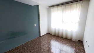 Piso en venta en Parque de la Bombilla-Pla de Rascanya en Llíria