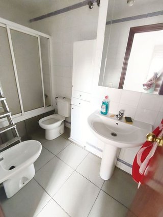 Piso en venta en Colores - Entreparques en Sevilla