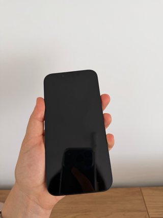 iPhone 14 Negro  Salud batería 82%  Ningún rasguño