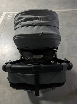 Bugaboo Bee6 negro Capota Gris