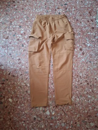 Pantaloni cargo marroni uomo