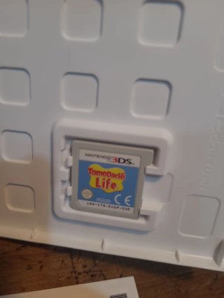 Nintendo 3DS Tomodachi Life
