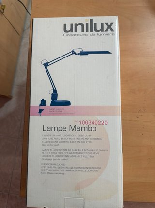 Lámpara de mesa flexo negra