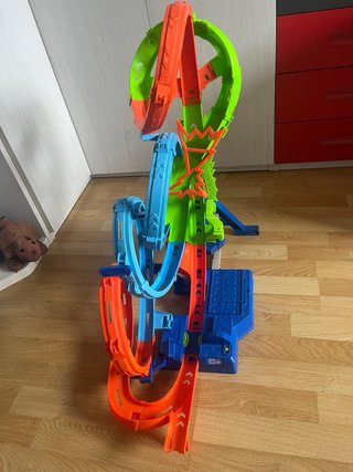 Pista Hot Wheels 4 Loopings