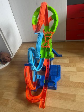 Pista Hot Wheels 4 Loopings