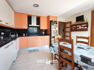 Casa adosada en venta en Llagostera