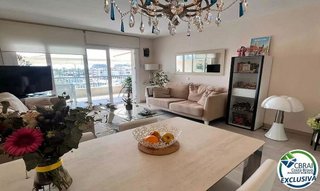 Piso en venta en Empuriabrava en Castelló d´Empúries