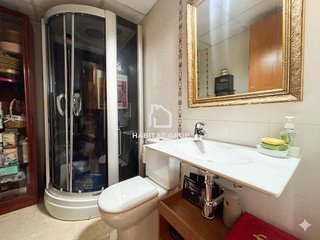 Piso en venta en Anglès