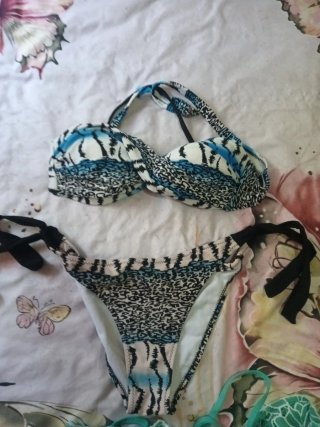 Bikinis mujer azul y verde