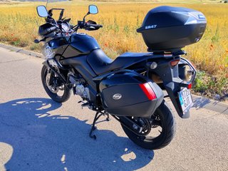 Suzuki V-Strom 650 Maletas incluidas!