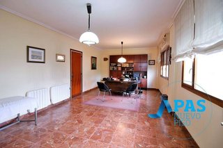 Chalet en venta en Valdenoja - La Pereda en Santander